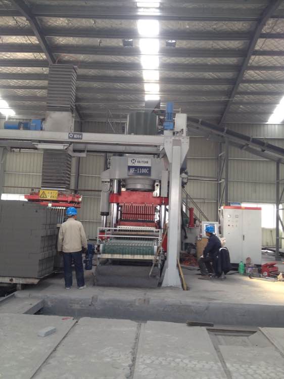 购买二手砖机应该考虑哪些因素